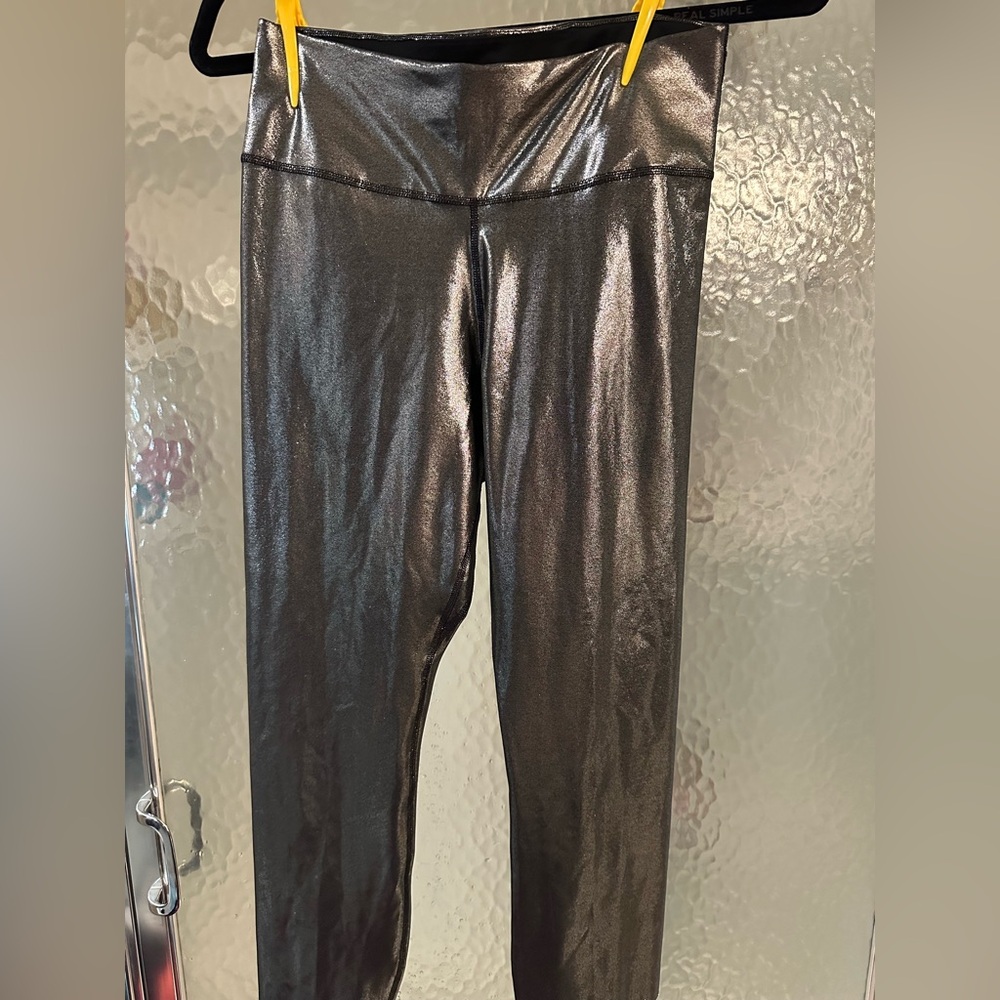 Nike Metallic leggings